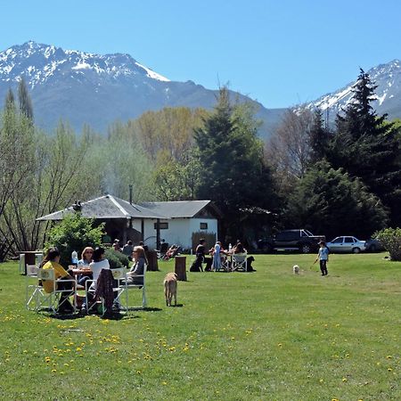 Hosteria El Hoyo Hoyo de Epuyén 外观 照片