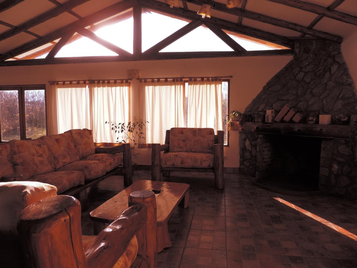 Hosteria El Hoyo Hoyo de Epuyén 外观 照片