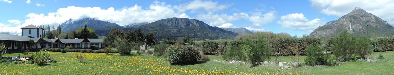 Hosteria El Hoyo Hoyo de Epuyén 外观 照片